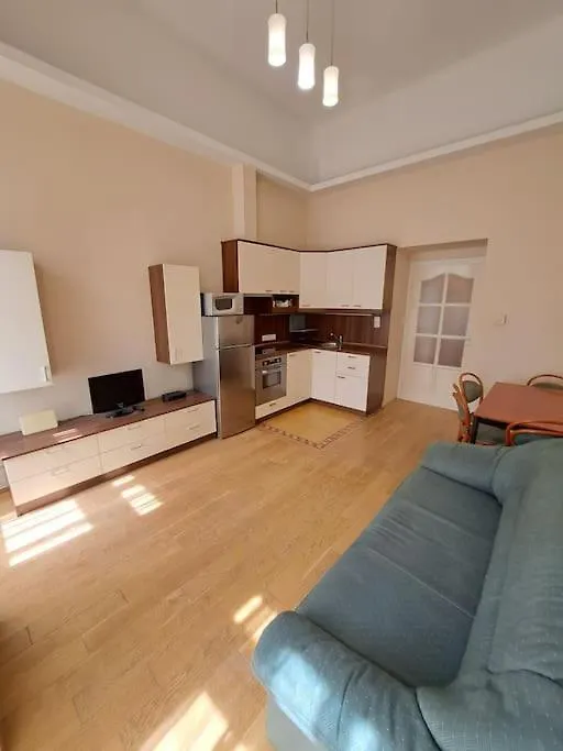 Lovely Apartment In The Centre At Opera Budapest Hungary