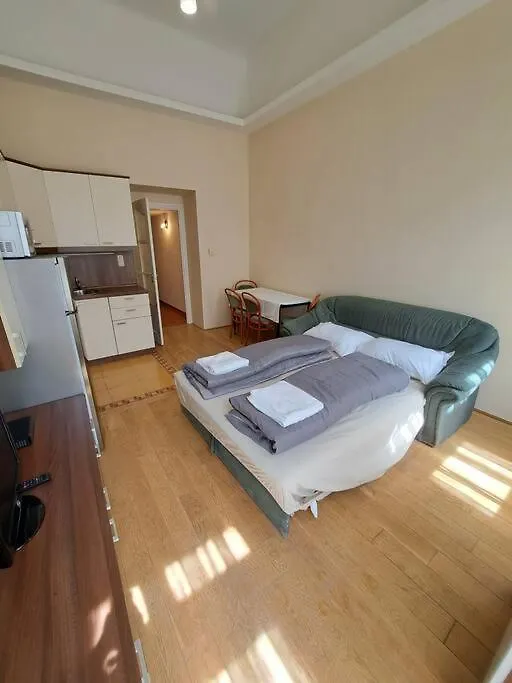 Lovely Apartment In The Centre At Opera Budapest