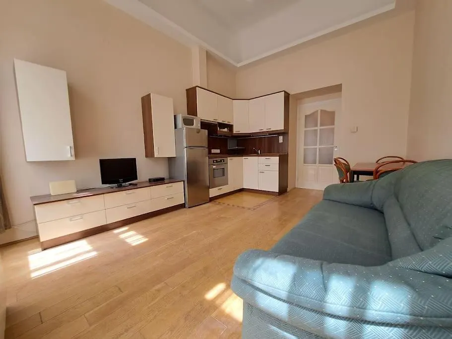Lovely Apartment In The Centre At Opera Budapest Hungary